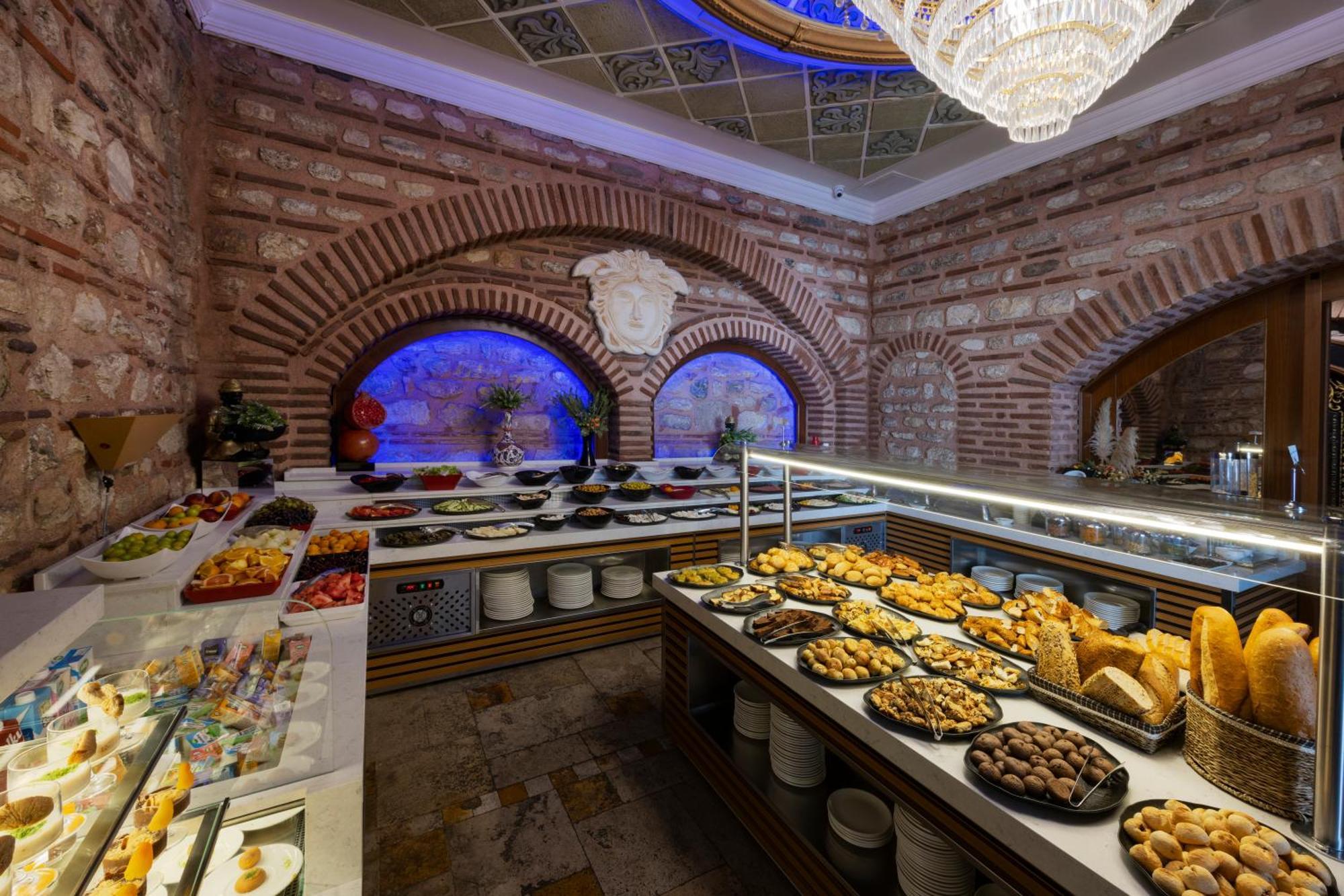 איסטמבול Seven Hills Palace & Spa מראה חיצוני תמונה
